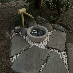 ▲この建物のイメージにあう水場へと 生まれ変わりました